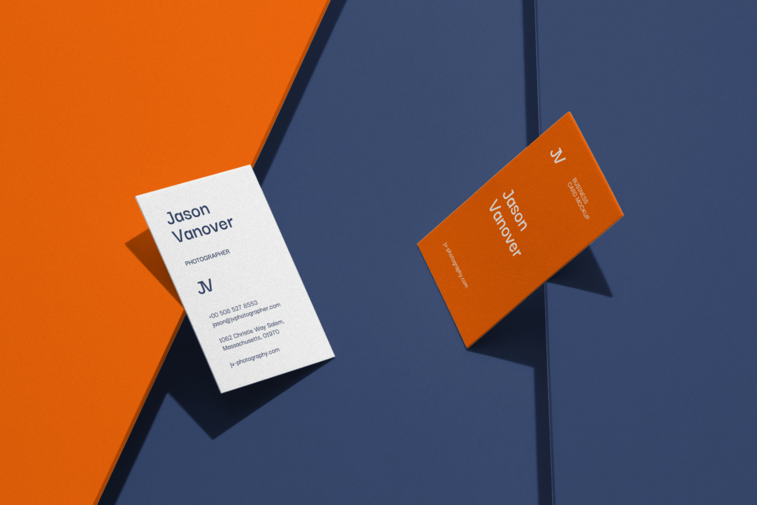 Free top shadow overlay business card mockup psd to present your design in a photorealistic look. Free Business Card Perspective Mockup Scene