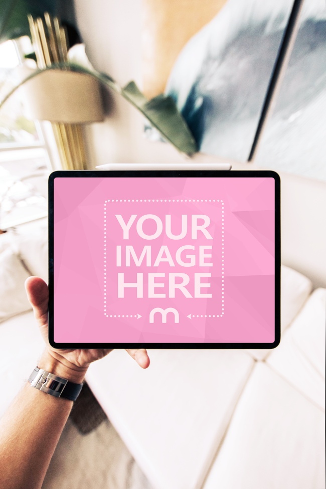 21+ Download Ipad Hand Mockup&nbsp;Psd